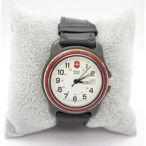 Vtg Women Swiss Army 330ft Quartz WR Analog 31mm Dial Causal Round Watch (G649)